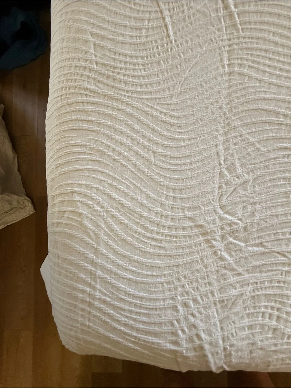 Brooks Brothers Textured White Cotton Duvet & Sham Set, king